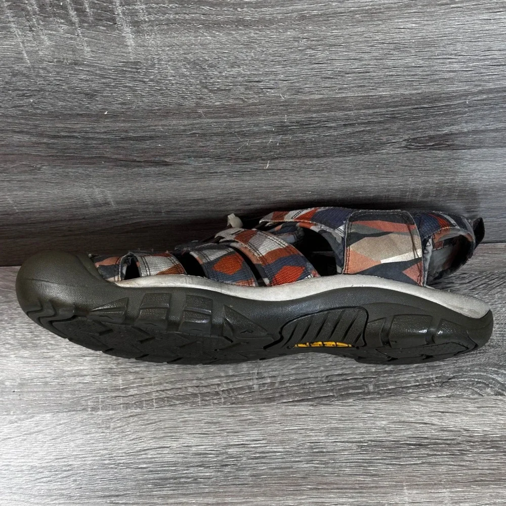 KEEN Newport H2 Sandals Mens 13 Geometric Camo Waterproof Hiking Sport Shoes